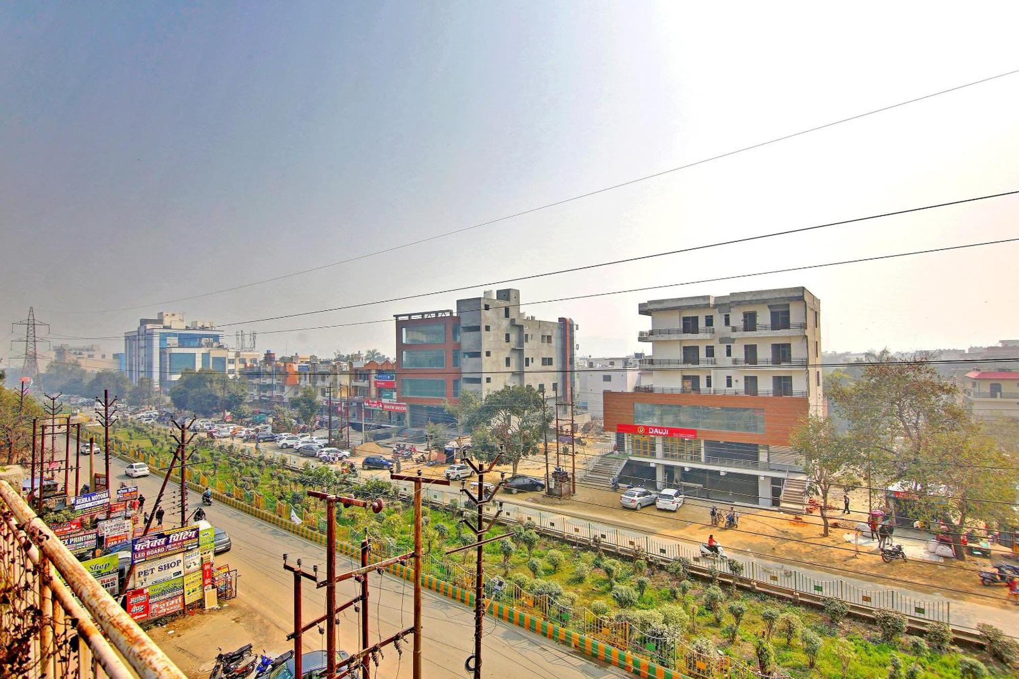 Hotel O Yash Hotel Ghaziabad Exterior photo