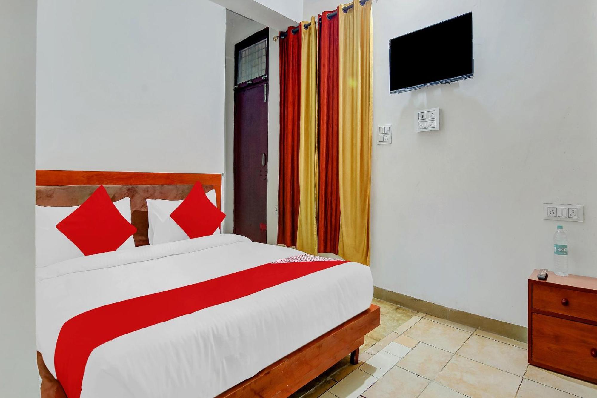 Hotel O Yash Hotel Ghaziabad Exterior photo
